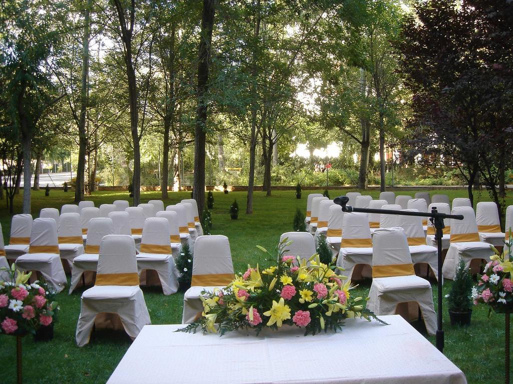 Hotel Balneario Seron Jaraba Buitenkant foto